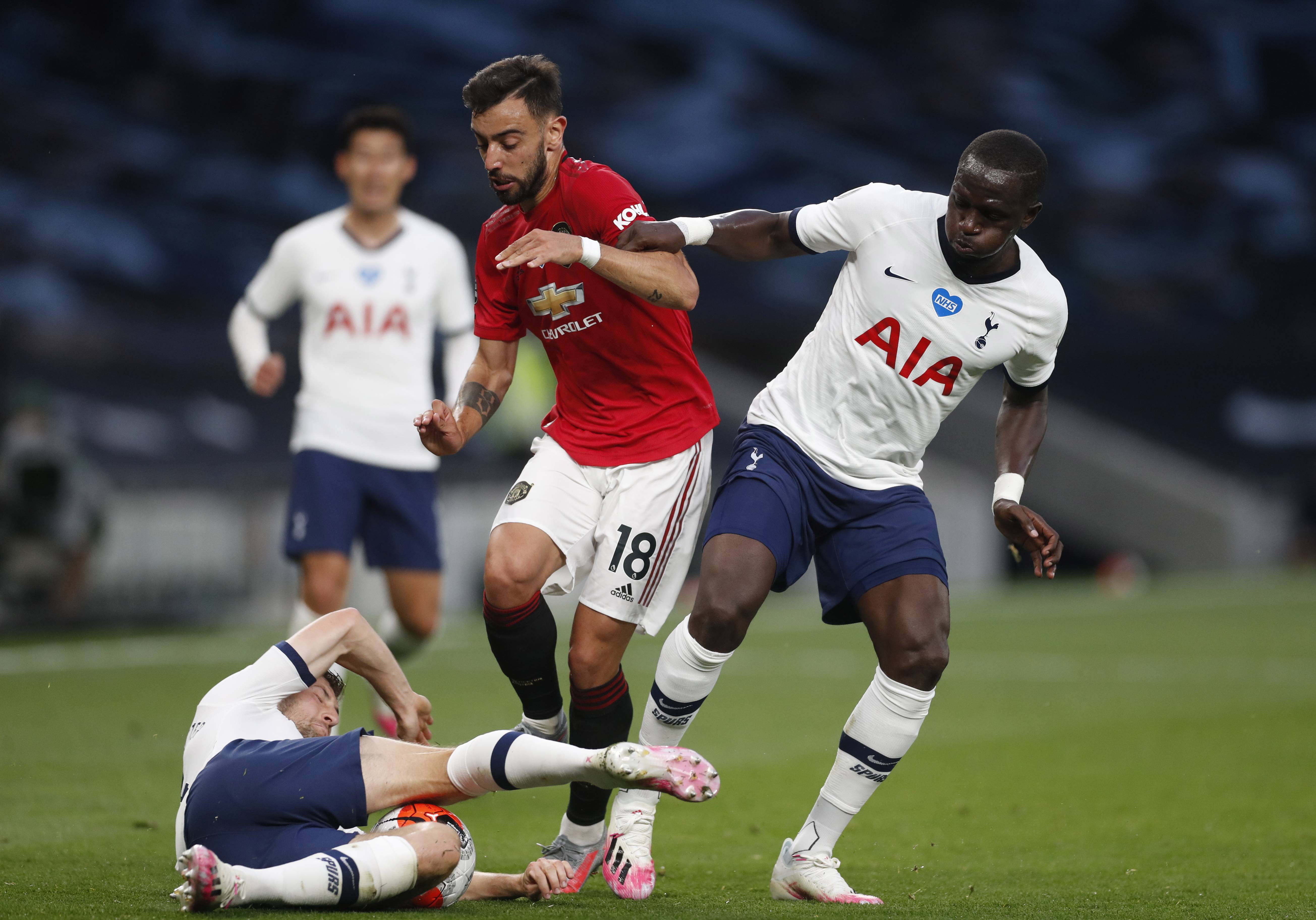 正是队长最 正是队长最